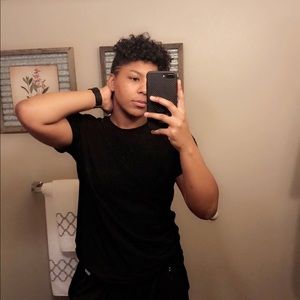 Meet your Posher, Shanea